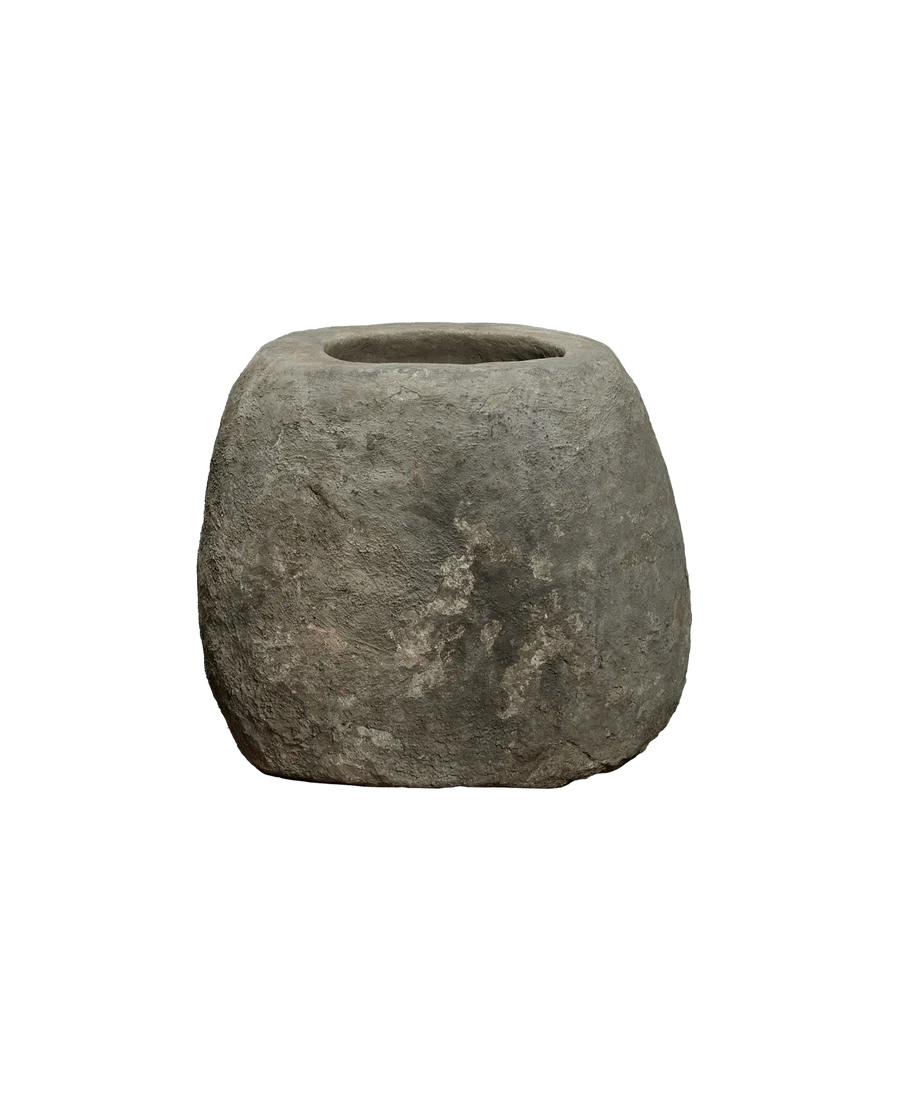 Limestone Trough - Pot #4282