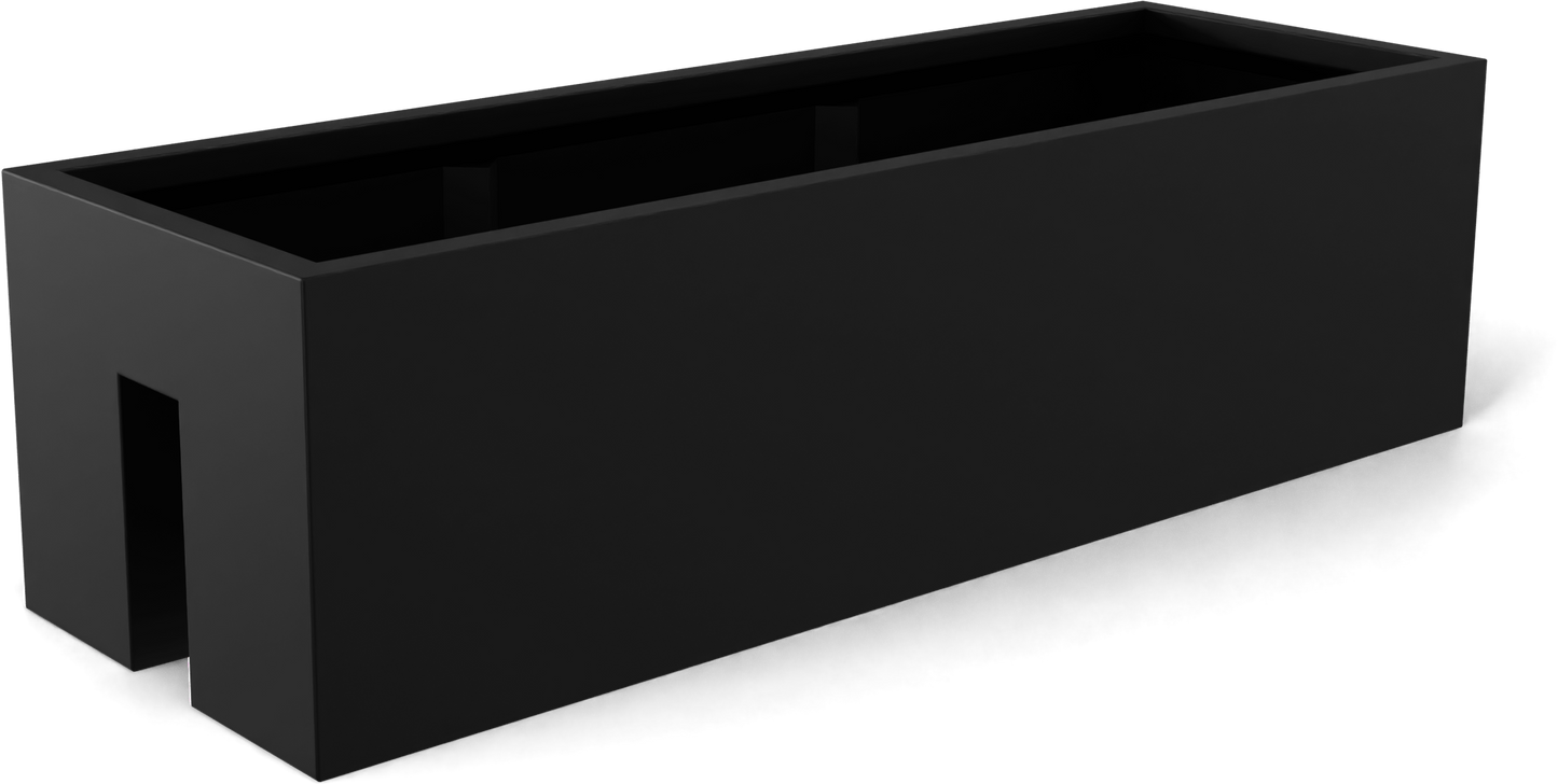Tiergarden Fiberglass Planter in Matte Black