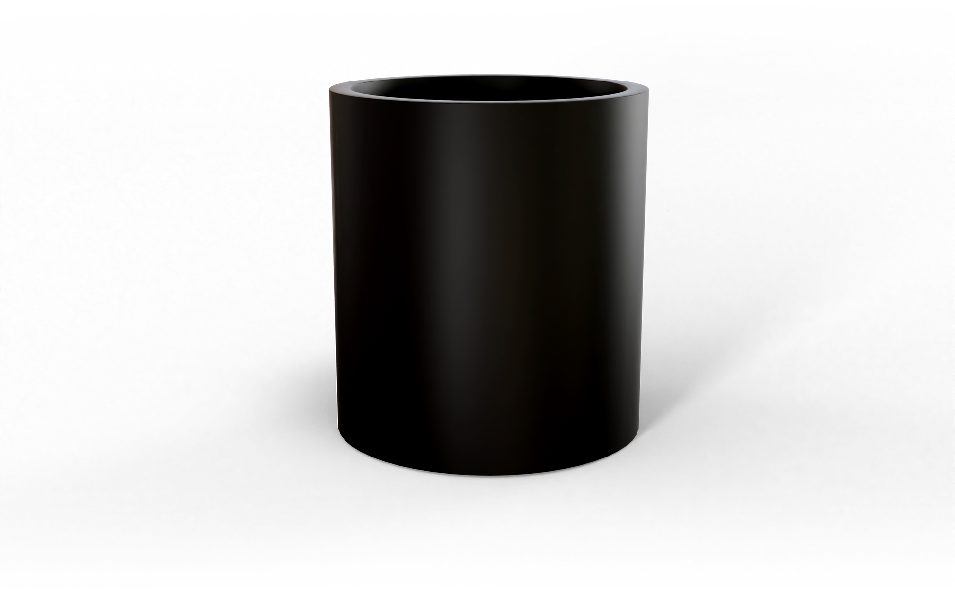 Rio Grande Round Fiberglass Planter in Matte Black